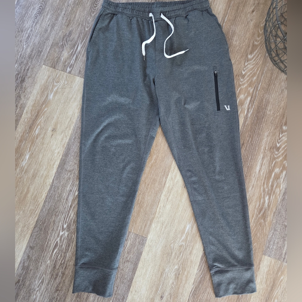Vuori Sunday Performance Jogger Mens Charcoal Sweatpants Drawstring Pockets  EUC - Picture 6 of 12
